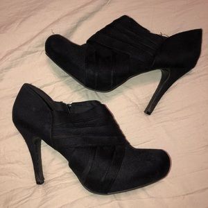 Thin Heeled Black Booties